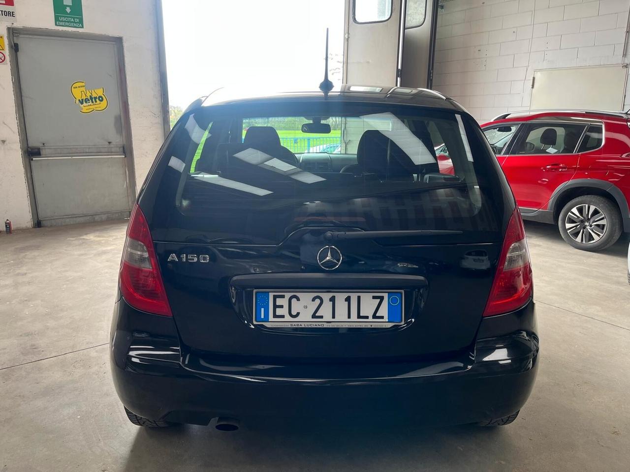 Mercedes-benz A 150 BlueEFFICIENCY Avantgarde