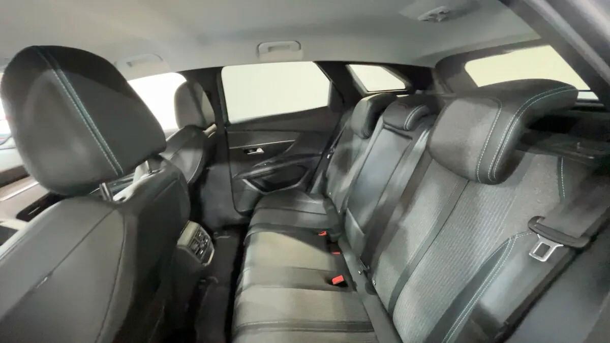Peugeot 3008 BlueHDi 130 S&S EAT8 Allure Pack