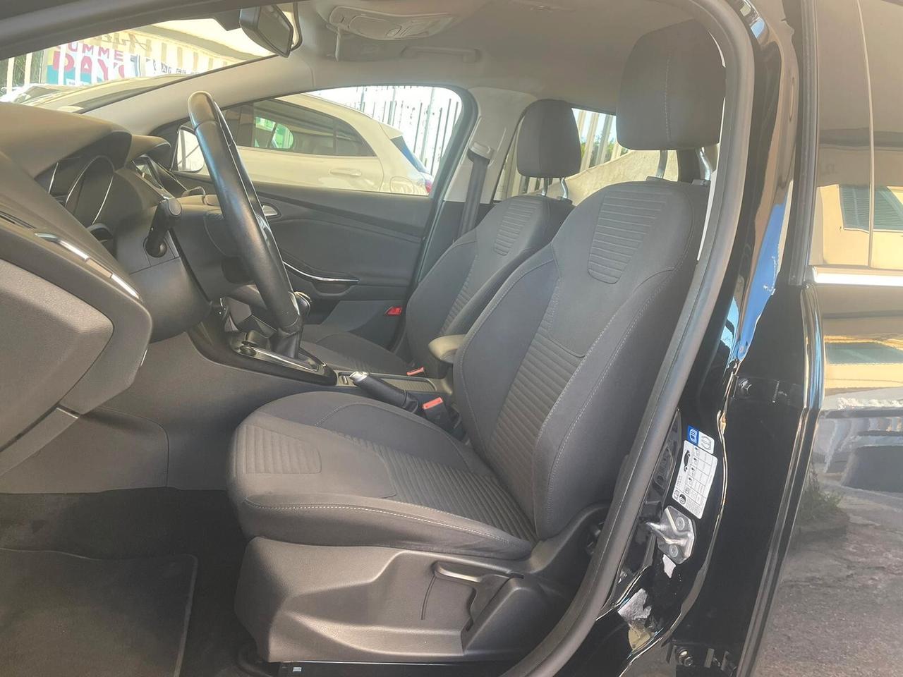 Ford Focus 1.6 120 CV GPL SW Titanium