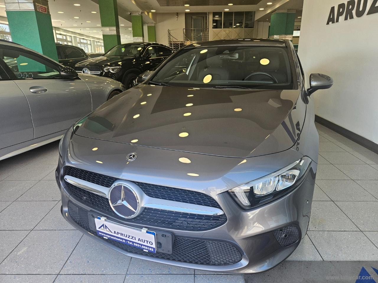MERCEDES-BENZ A 180 d Automatic 4p. SEDAN Sport