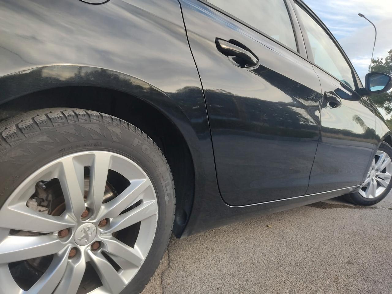 Peugeot 308 BlueHDi 100 S&S SW Business