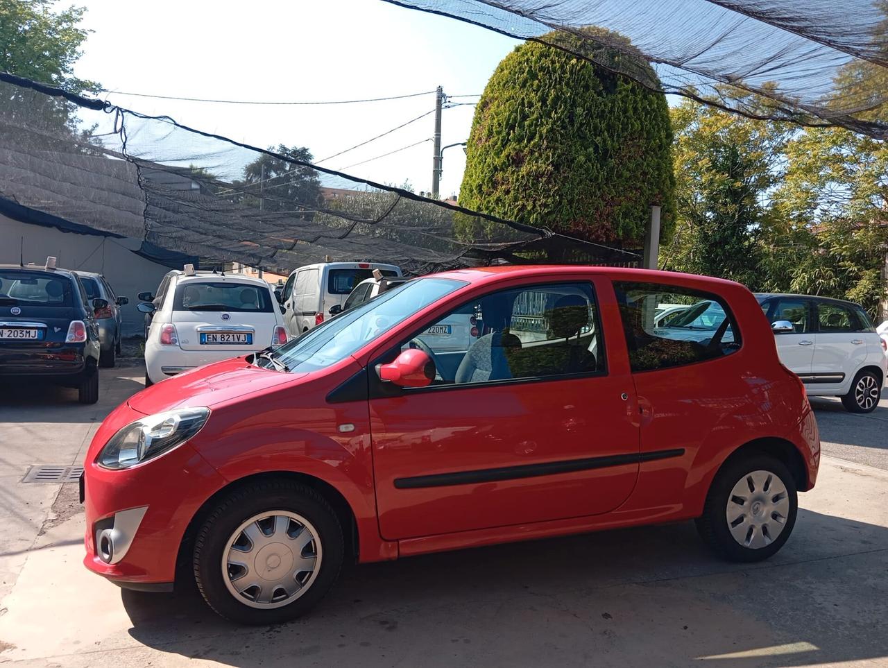 Renault Twingo 1.2 8V Dynamique finanziabile permute