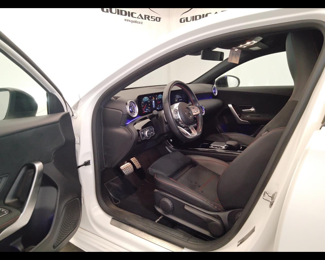 Mercedes-Benz Classe A - W177 2018 - A 180 d Premium auto