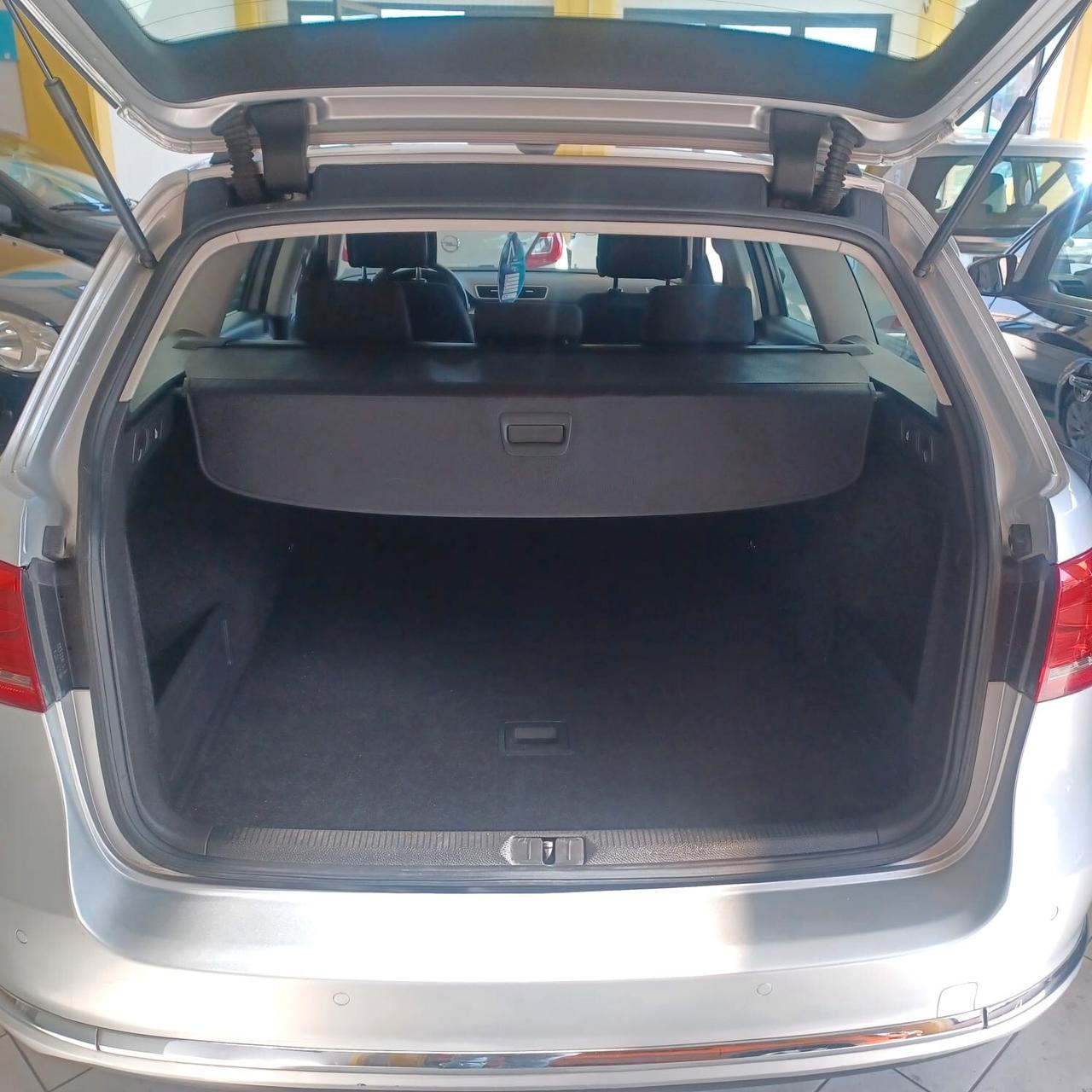 PASSAT 2.0 TDI CAMBIO AUTOMATICO RIFATTO CON FATTURA