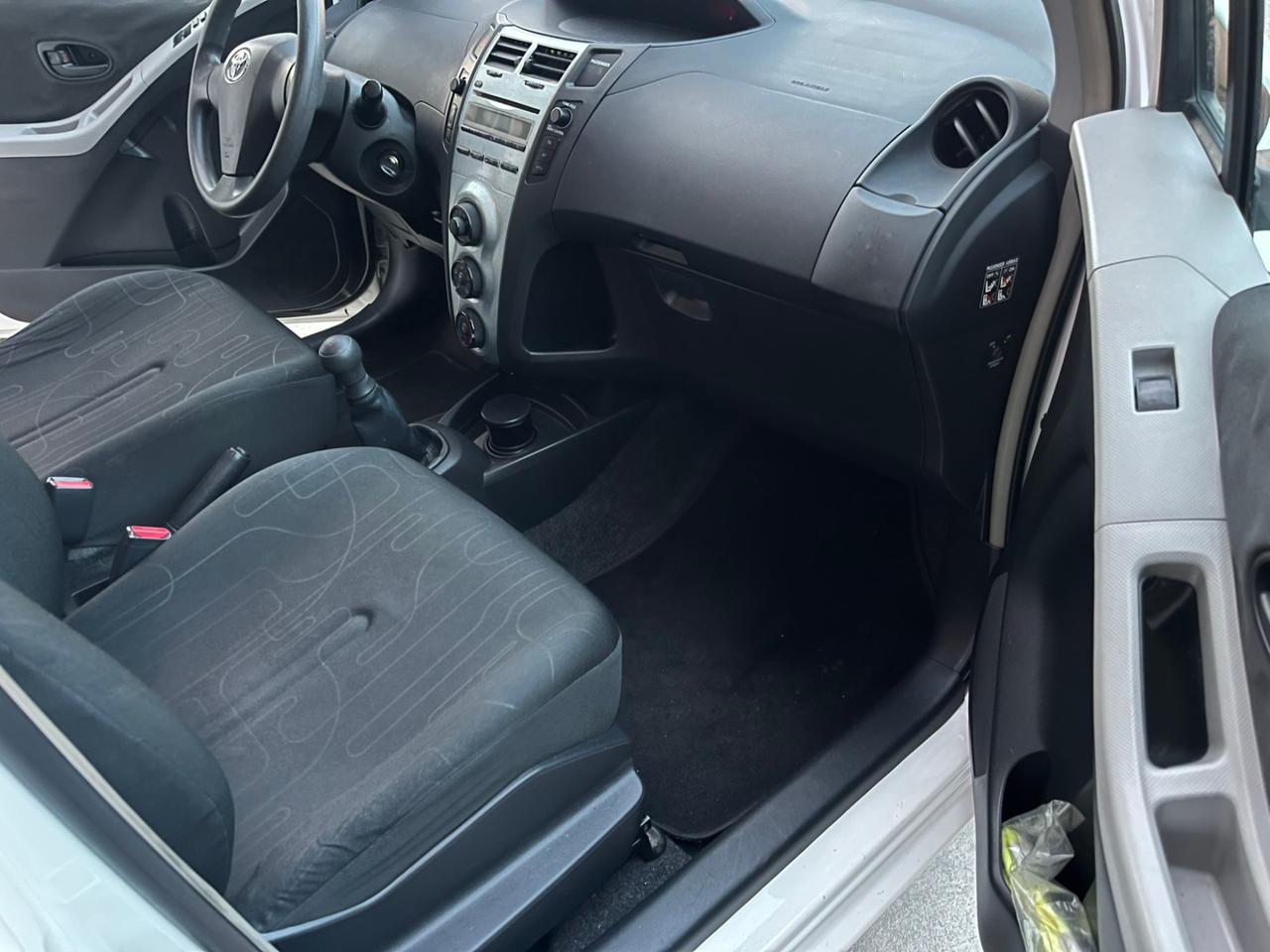 Toyota Yaris 1.0 Active 5p