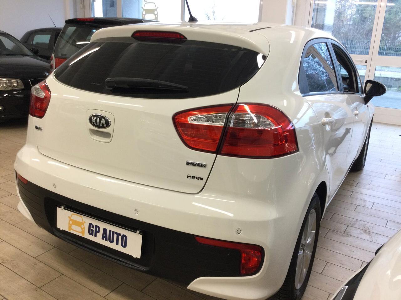 Kia Rio 1.1 CRDi 5p. Cool
