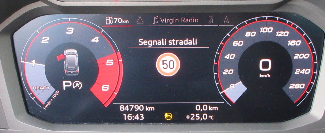Audi Q3 35 2.0 tdi Business Advanced s-tronic
