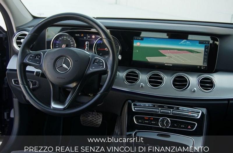 Mercedes-Benz Classe E E220d 4Matic Auto Sport