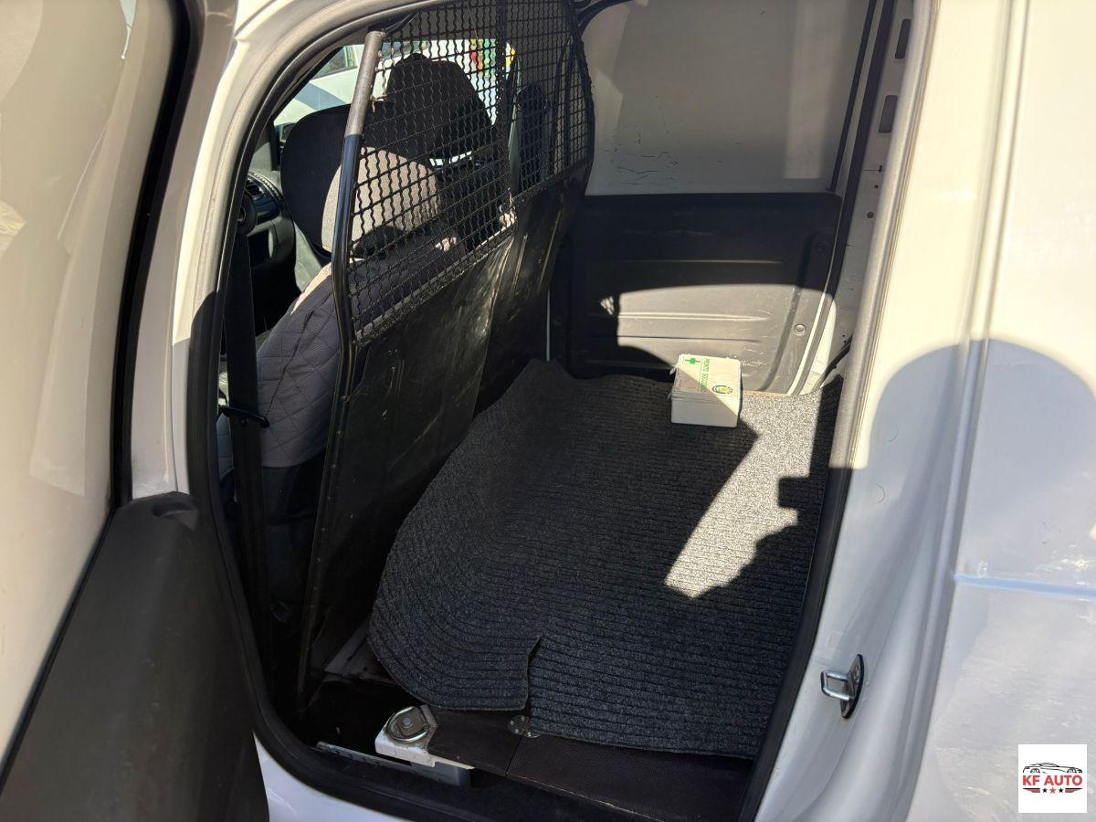 SKODA PRAKTIK 1.2 BENZINA 2 POSTI