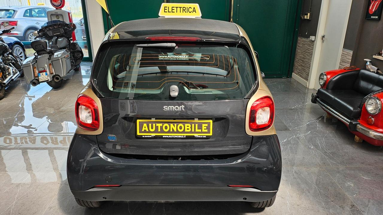 Smart ForTwo EQ Passion KM 9.000!!