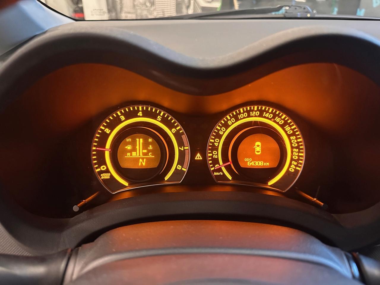 TOYOTA AURIS 1.6 BENZINA AUTOMATICA (64000KM)