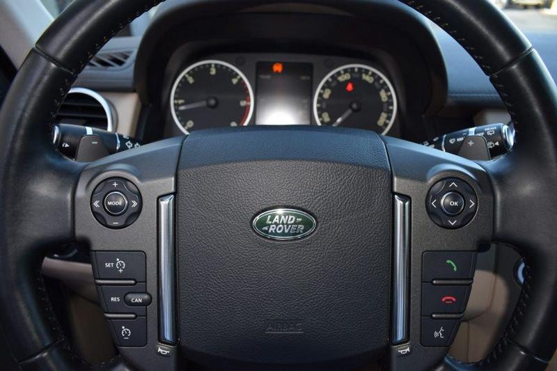 Land Rover Discovery 4 3.0 TDV6 211CV HSE - 7 POSTI