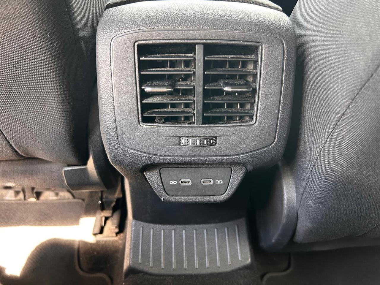 Volkswagen T-Roc 2.0 TDI SCR Life IVA ESPOSTA