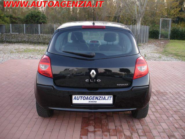 RENAULT Clio 1.5 dCi 85CV 5 porte confort