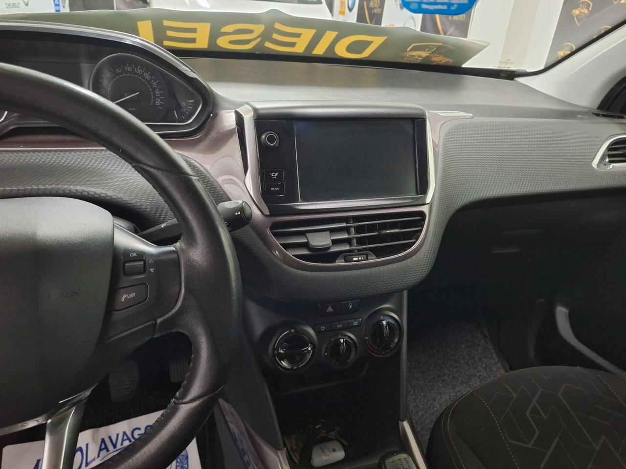 Peugeot 2008 1.6 e-HDi 92 CV Stop&Start Allure