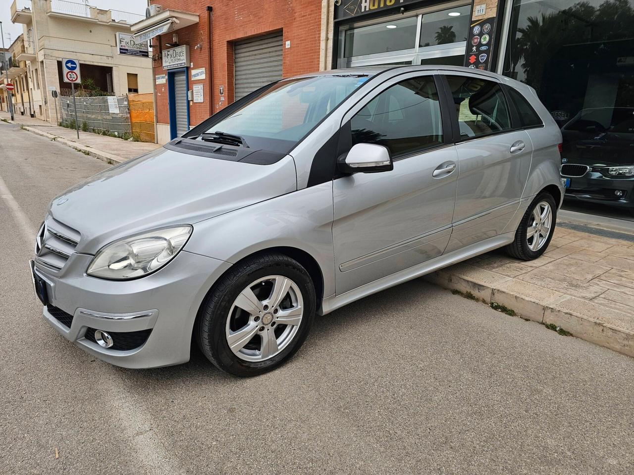 MERCEDES B180 CDI 109CV CHROME AUTOMATIK