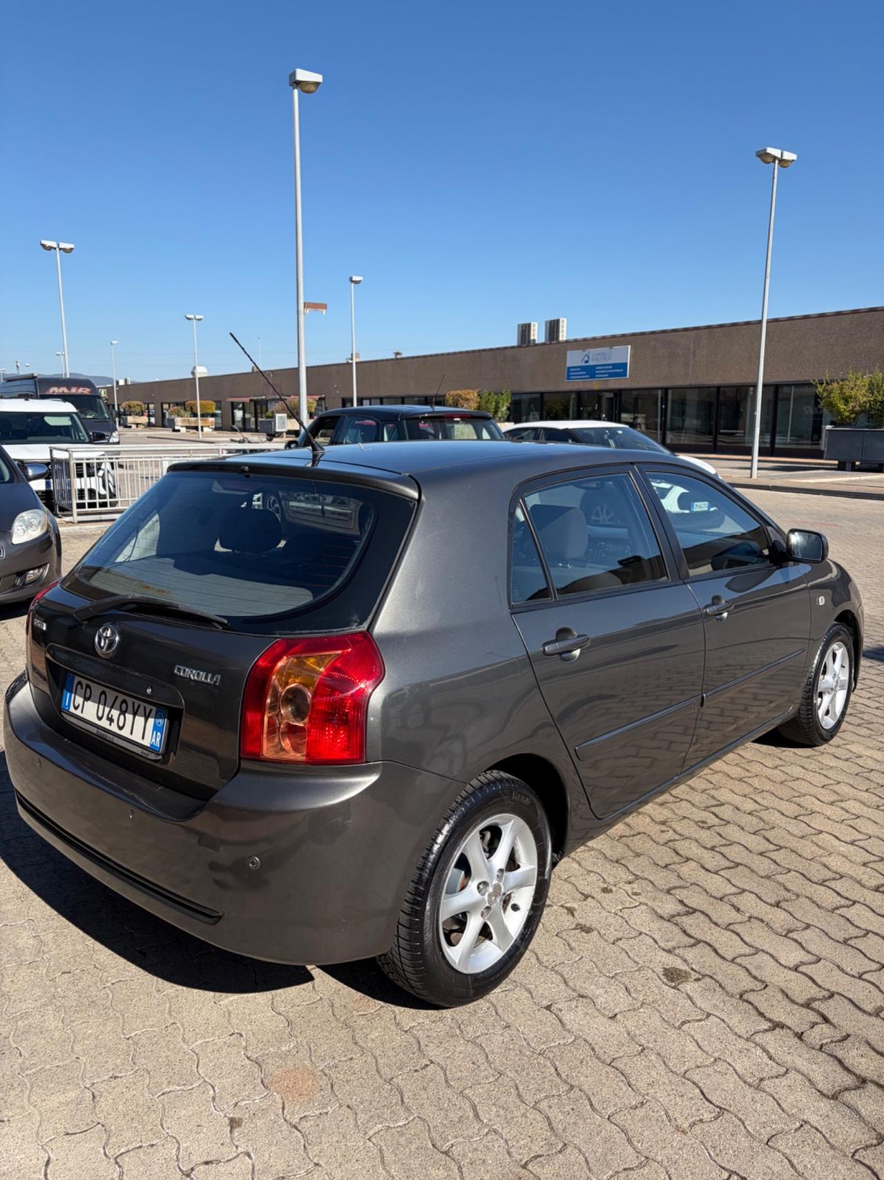 Toyota Corolla 1.6 16V 5 porte Sol