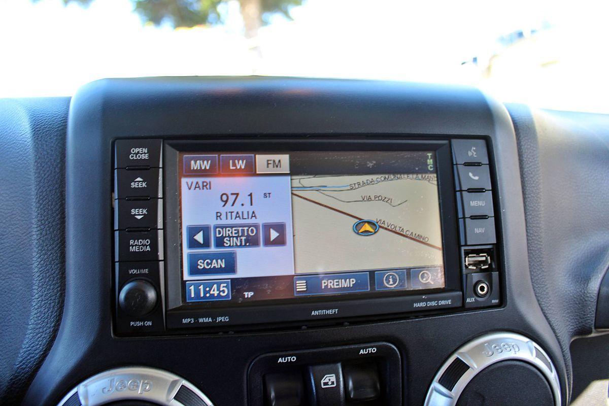 JEEP - Wrangler - 2.8 CRD DPF Sahara Auto