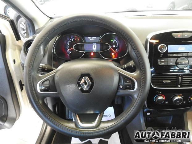RENAULT - Clio - 1.2 75 CV 5p. Life 5p-Climat-Usb-
