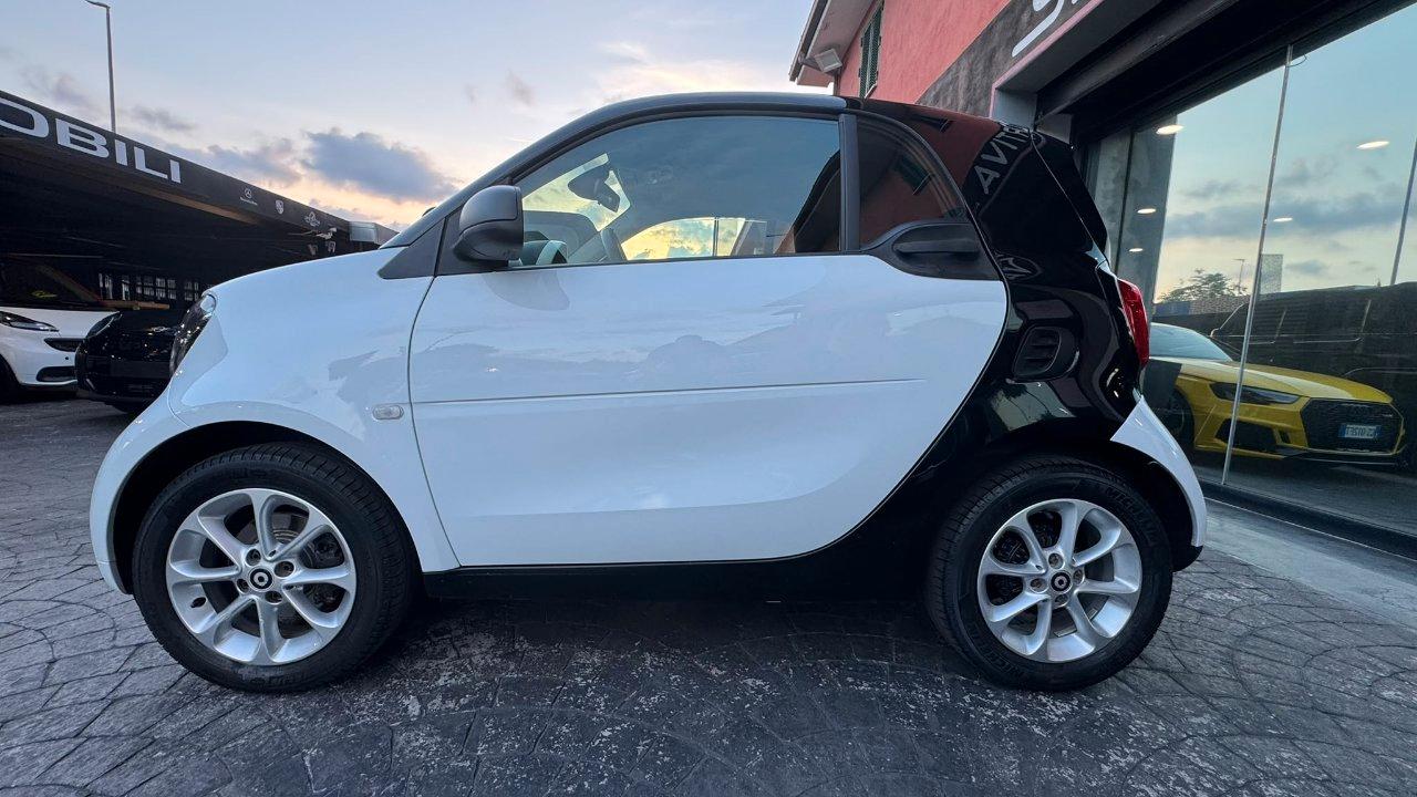 Smart fortwo coupe PREZZO REALE !Fortwo 1.0 Passion 71cv my19