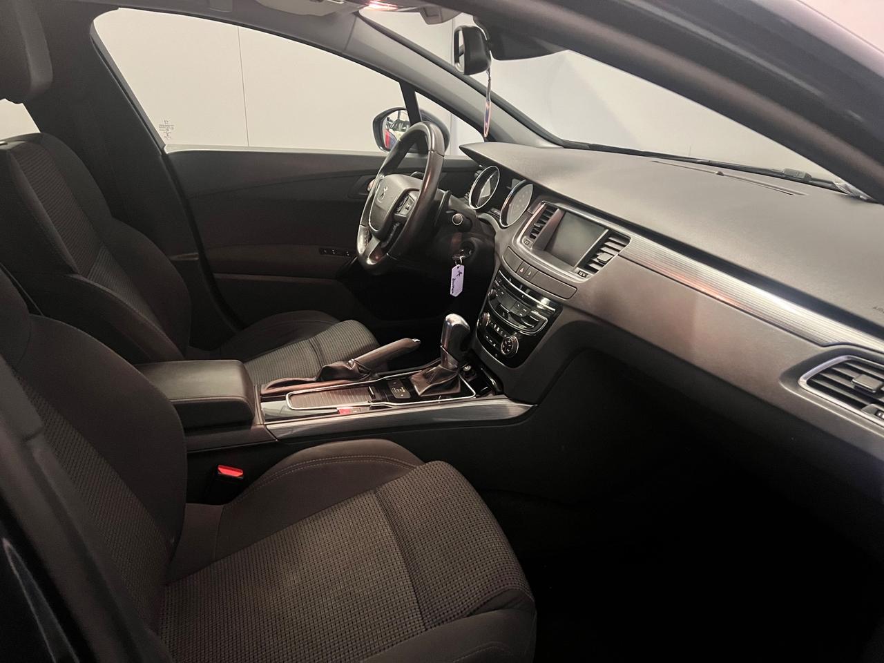 Peugeot 508 BlueHDi 120 EAT6 S&S SW Business