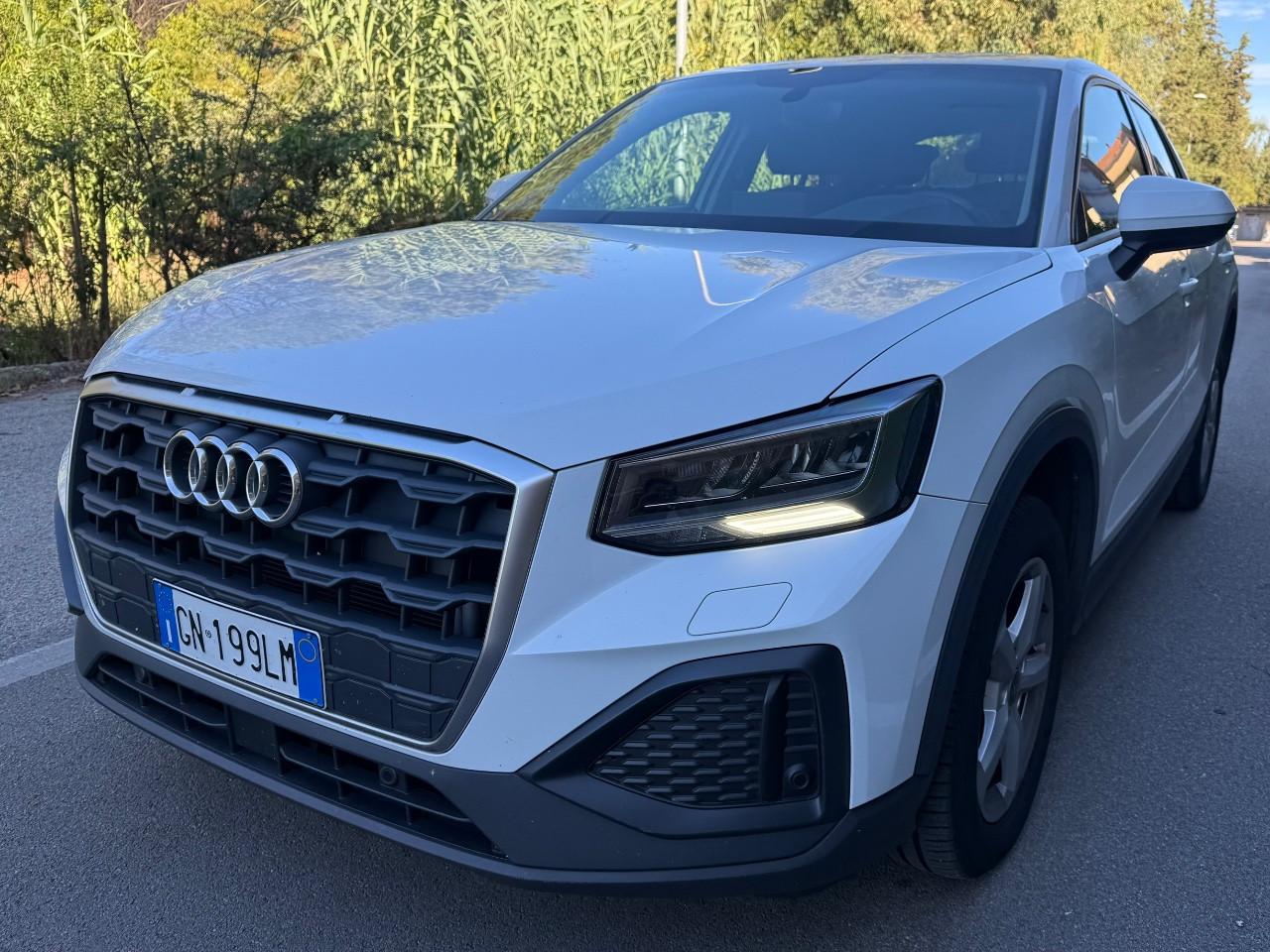 Audi Q2 30 2.0 tdi Business s-tronic