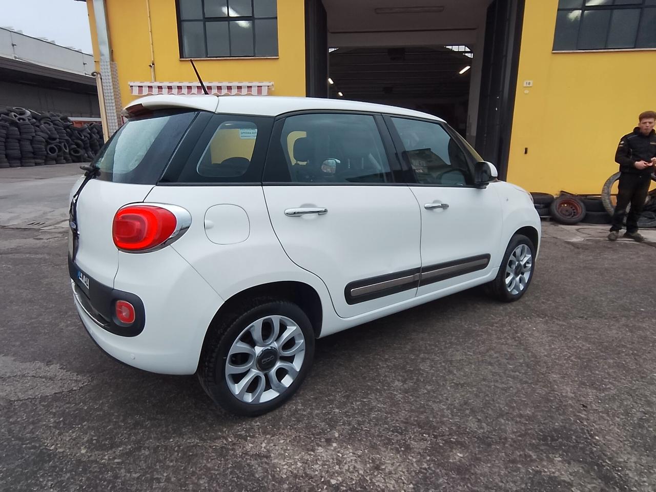 Fiat 500L Living 0.9 TwinAir Turbo Natural Power Pop Star