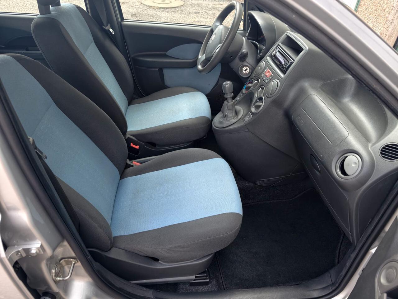 Fiat Panda 1.2 BENZINA NEOPATENTATI POCHI KM PRONTA CONSEGNA