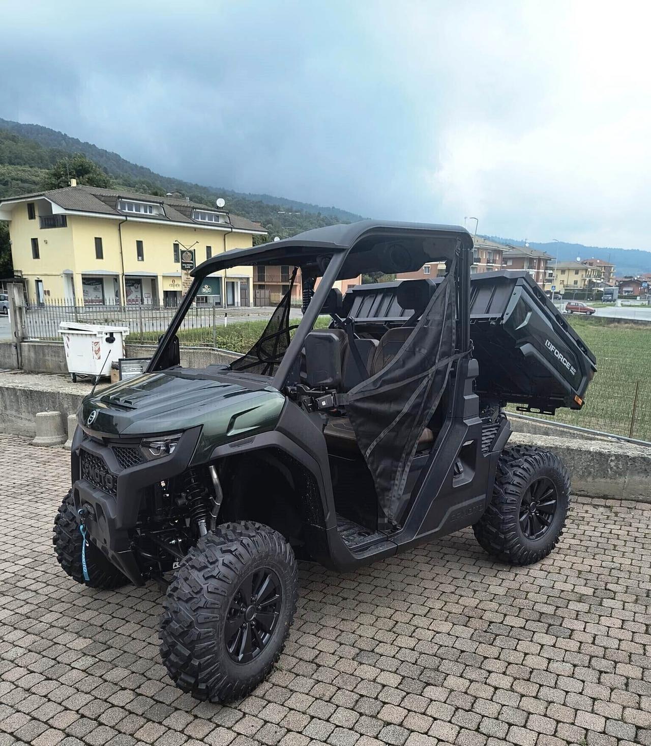 CFMOTO PRO U10 UFORCE 1000 3 CILINDRI