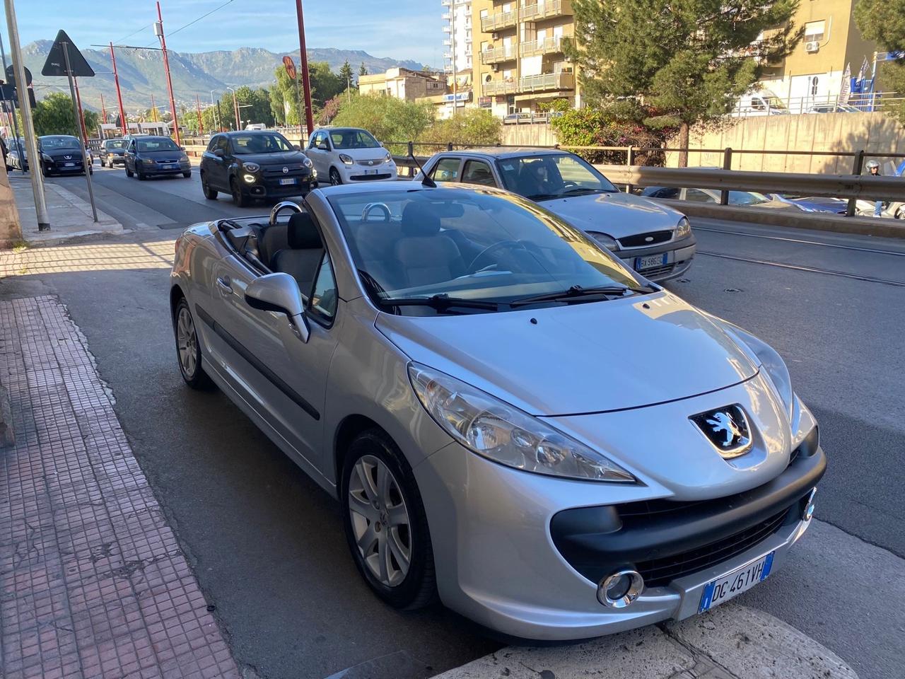 Peugeot 207 1.6 HDi 110CV cabrio