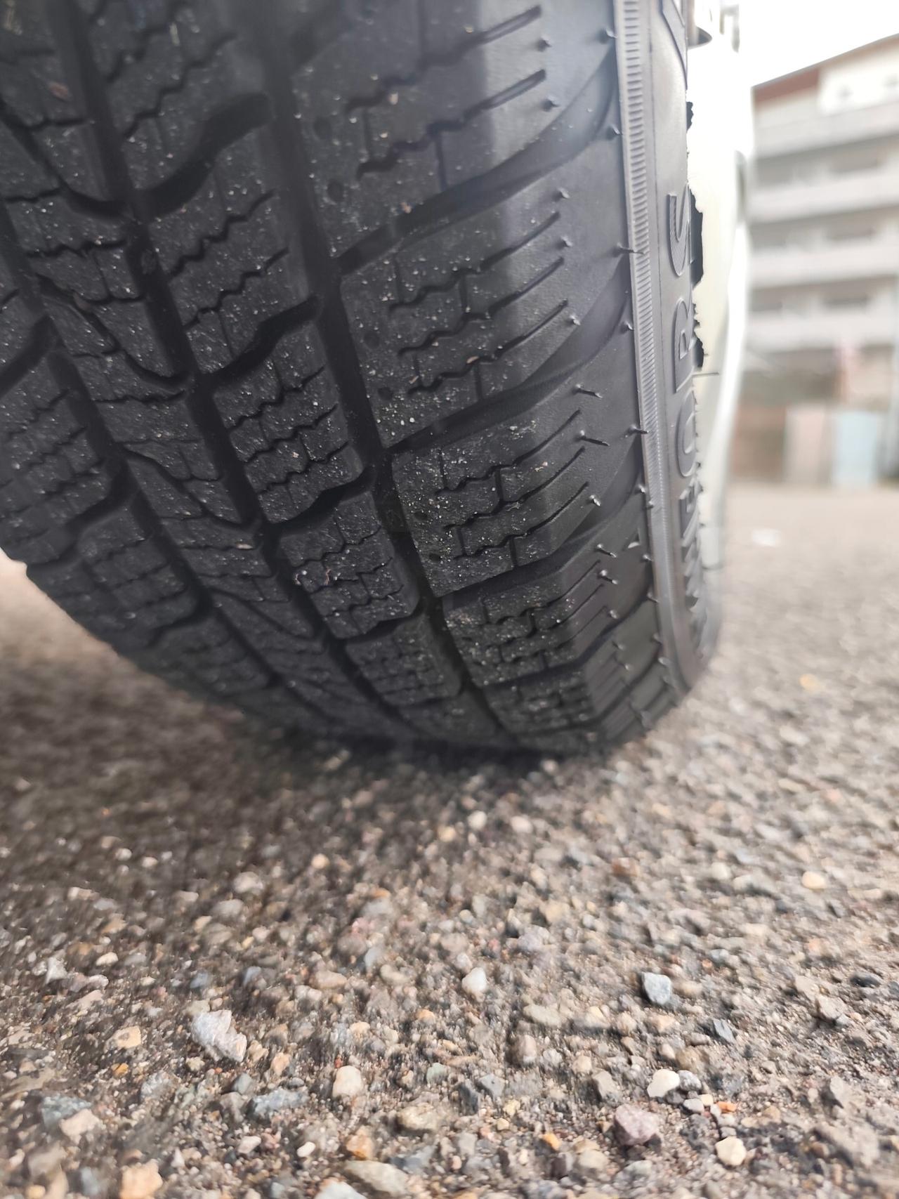 Toyota Yaris 1.0 Benz neopatentati