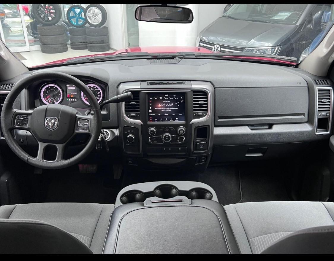 Dodge RAM 1500 5.7 V8 4WD Crew Cab