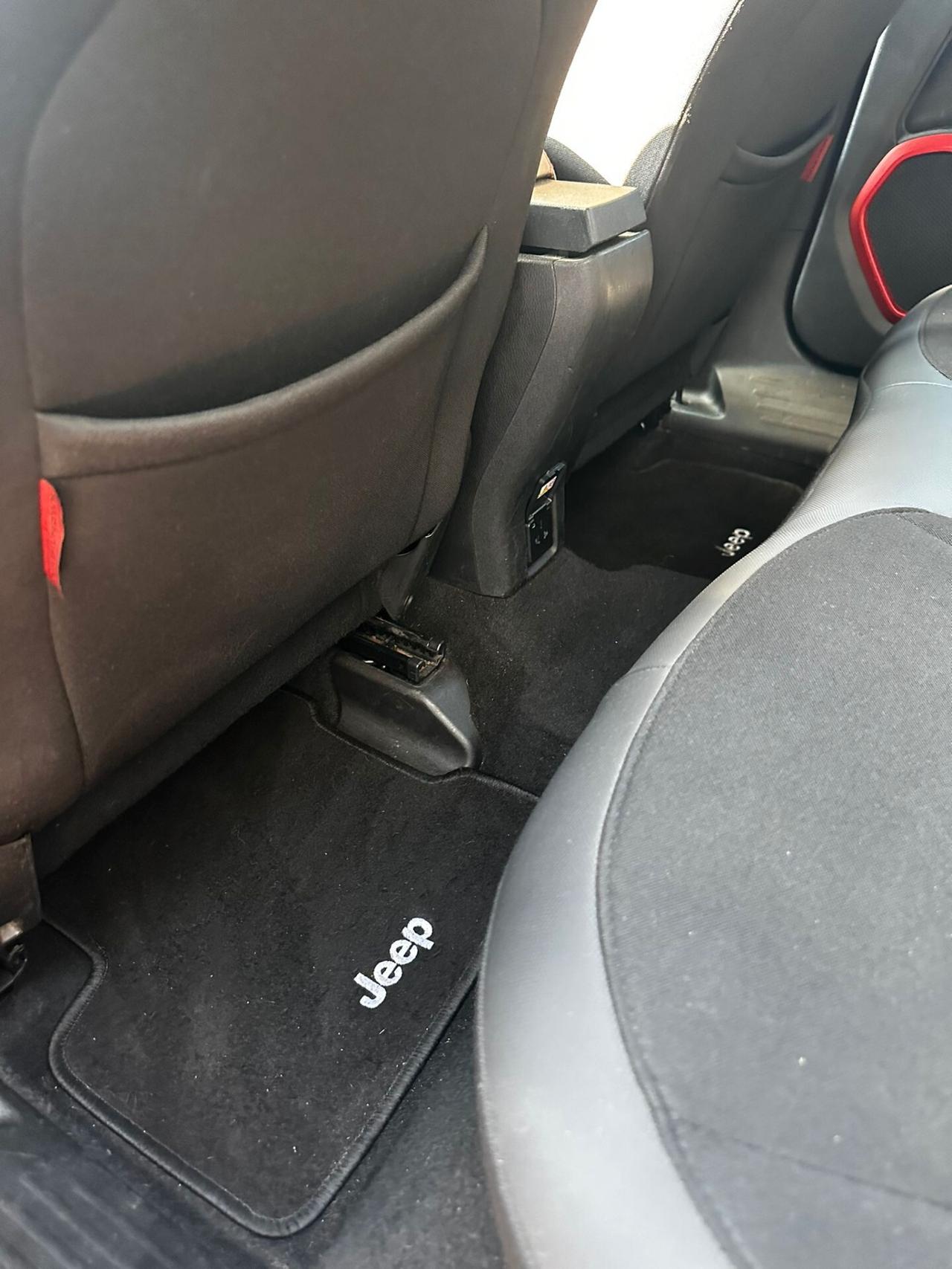 Jeep Renegade 2.0 Mjt 170CV 4WD Active Drive Low Trailhawk