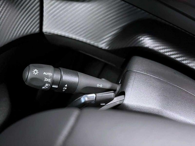 Peugeot 208 208 5p 1.2 Hybrid 100cv e-DCS6 Style