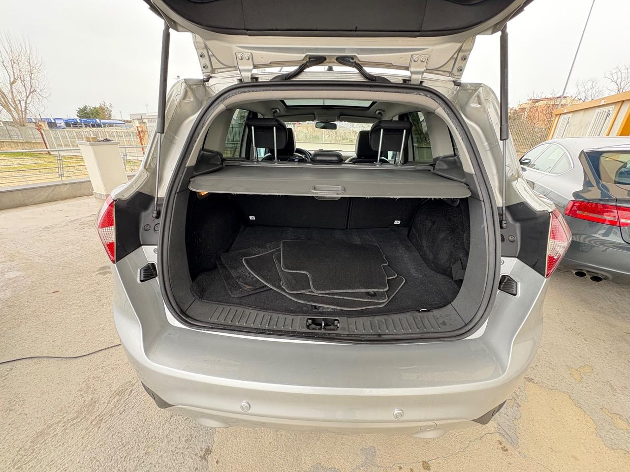 Ford Kuga 2.0 TDCi 136 CV 4WD Titanium DPF