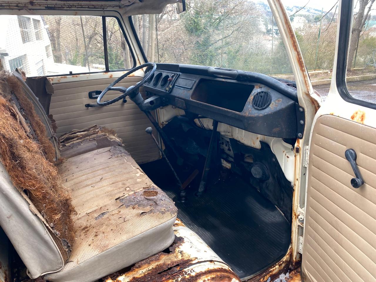 Volkswagen T2 PICK UP