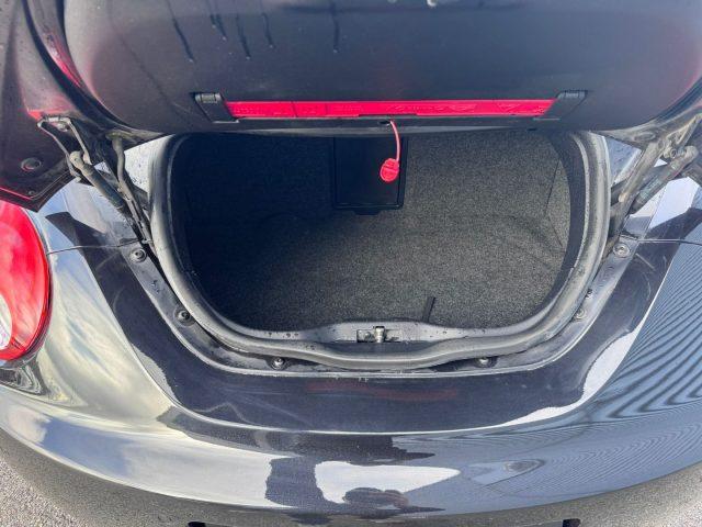 VOLKSWAGEN New Beetle 1.6 Cabrio Edizione limitata RED Edition BORDEAUX