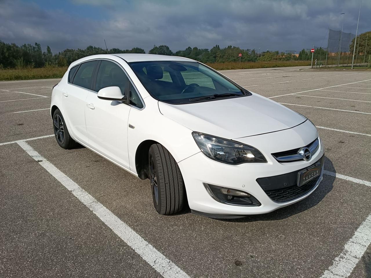 Opel Astra Cosmo 1.6 CDTI #50878