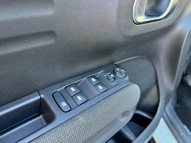 CITROEN C3 Aircross HDi SHINE+NAVI+17''+R.CAM+2PDC+LED+VSCURI