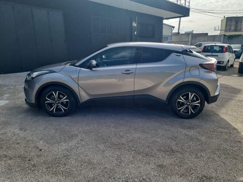 Toyota C-HR 1.8 Hybrid E-CVT Style