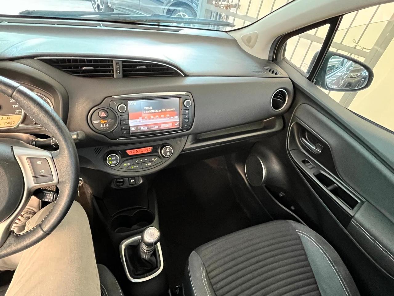 Toyota Yaris 1.4 D-4D 5 porte Lounge