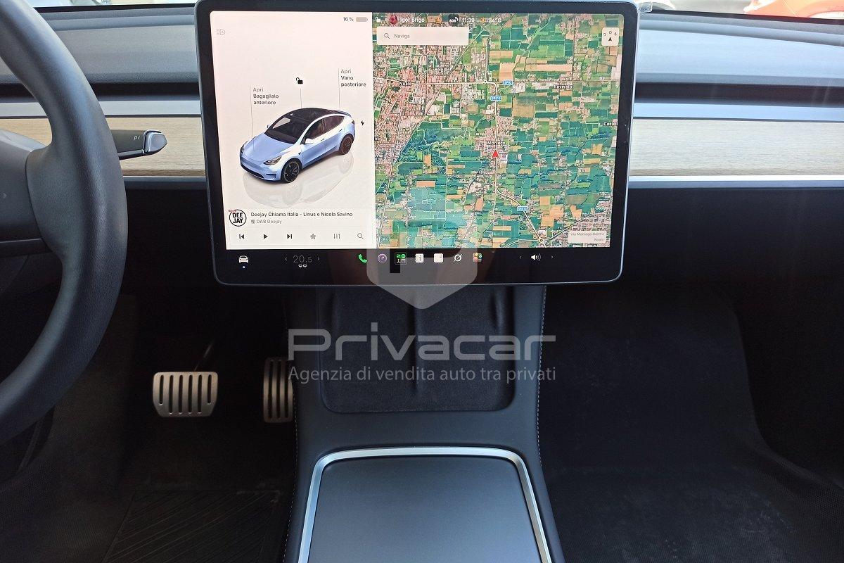 TESLA Model Y AWD Performance