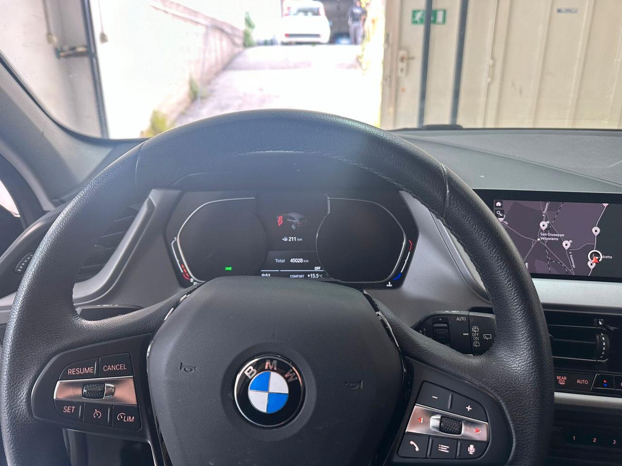 Bmw 116 116d 5p. Business Advantage