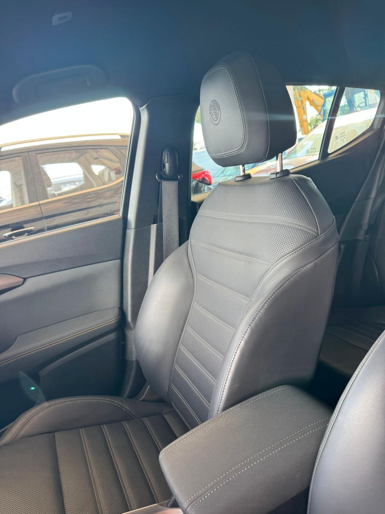 Alfa Romeo Tonale 1.6 diesel 130 CV TCT6 Veloce