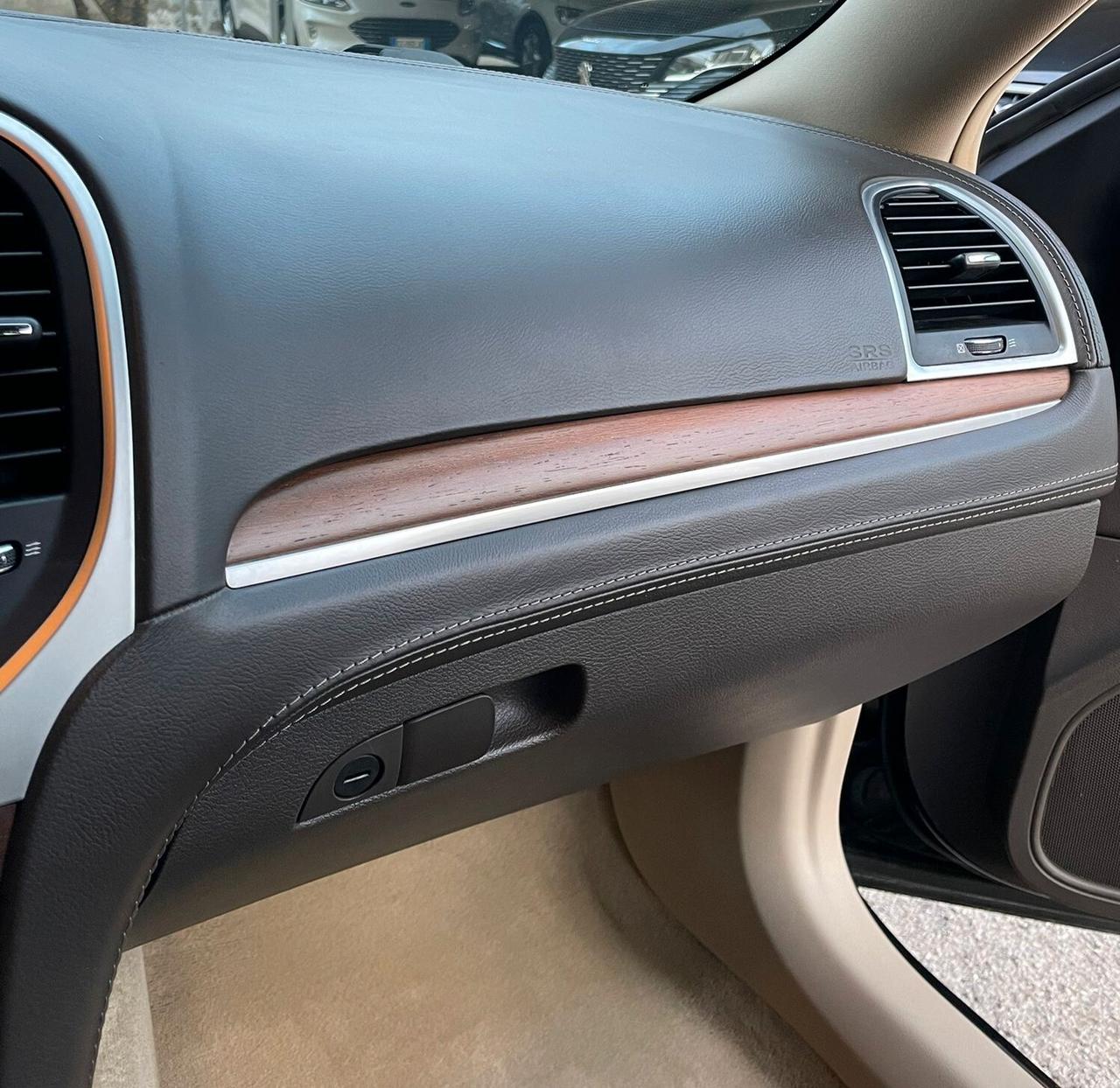 Lancia Thema 3.0 V6 Multijet 239 CV EXECUTIVE