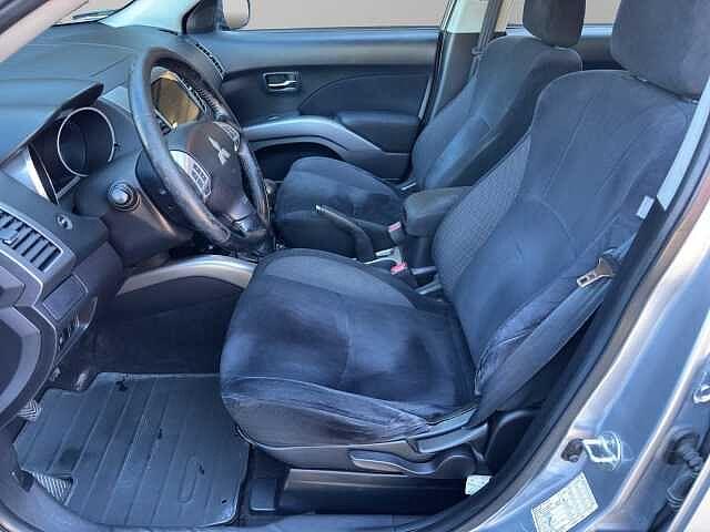 Mitsubishi Outlander 2.0 DI-D Intense DPF