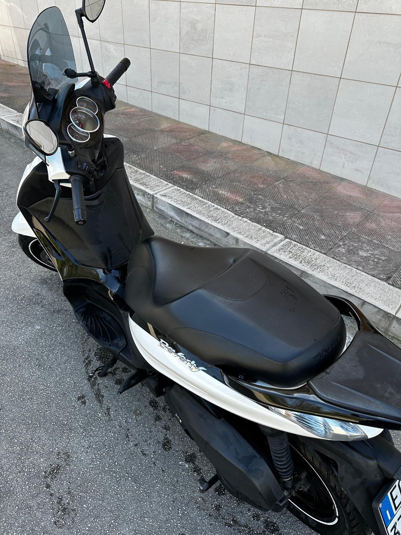 PIAGGIO BEVERLY 125