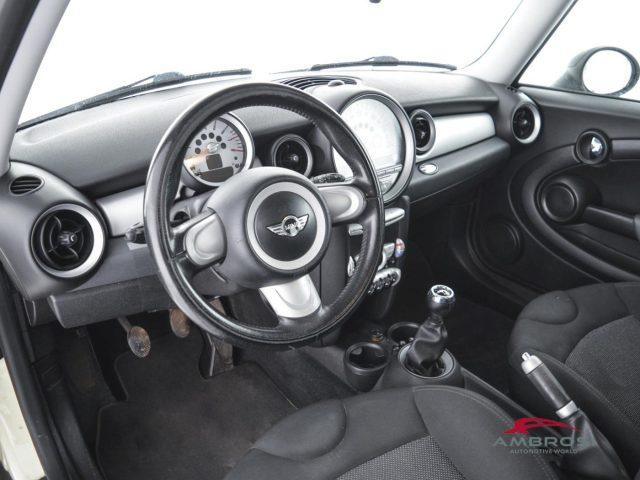 MINI Clubman Cooper 1.6 16V Chili