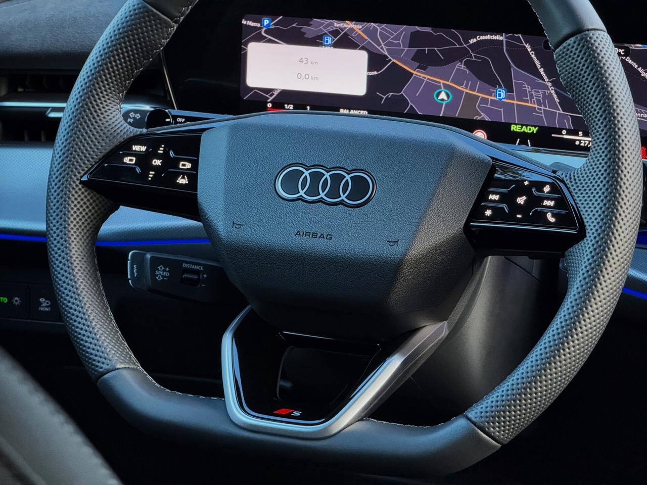 Audi Q3 TDI S line Plus 150CV S-tronic TETTO OLED