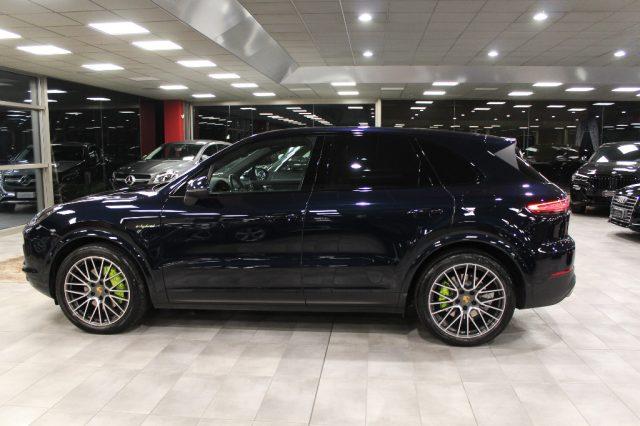 PORSCHE Cayenne 3.0 V6 E-Hybrid *SPORT CHRONO*RADAR*SERVICE UFF*